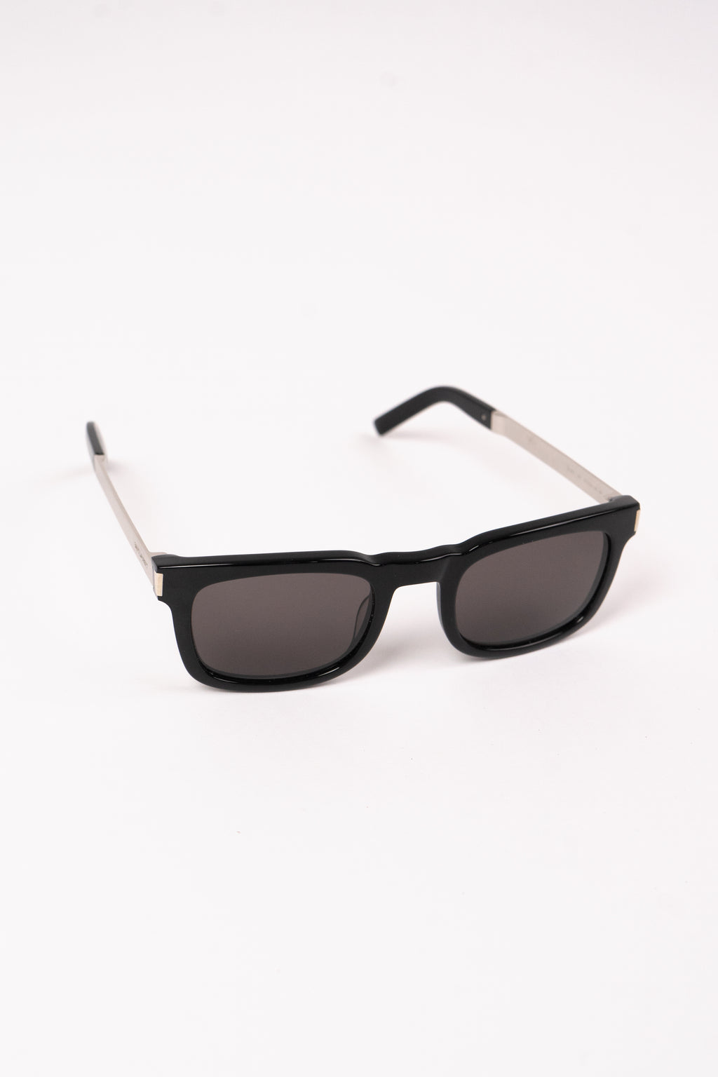 Kering eyewear SL 581