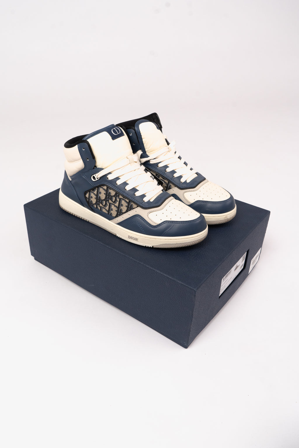 Dior B27 HT CALF DO JACQUARD