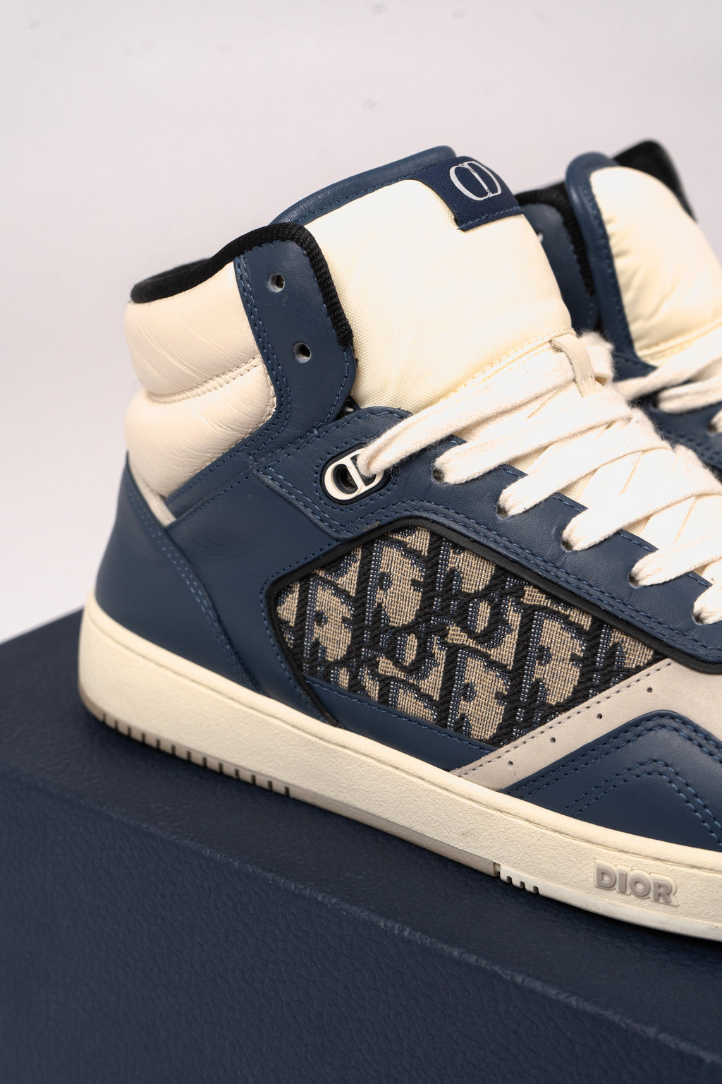 Dior B27 HT CALF DO JACQUARD