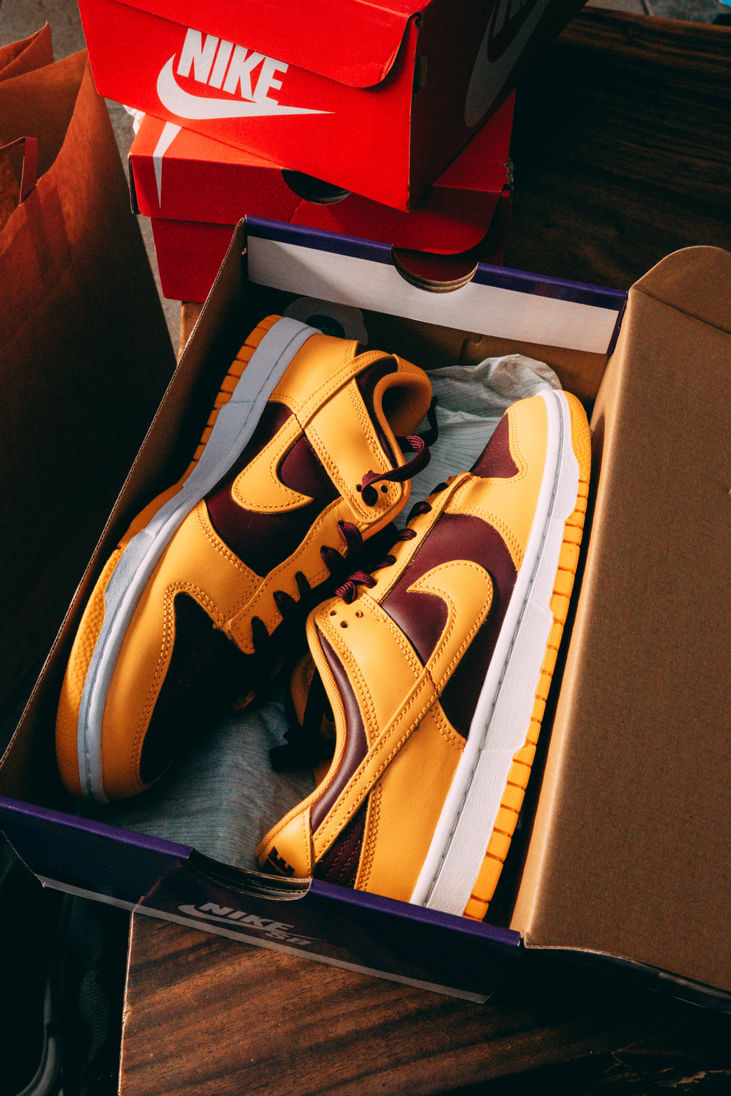 Nike Dunk Low Goldenrod/Maroon/White