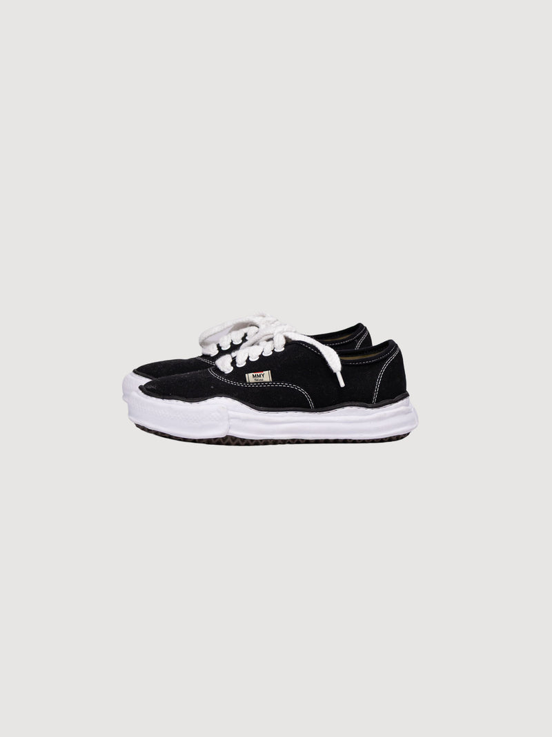 “ERIC” OG Sole Canvas Low-top Sneaker
