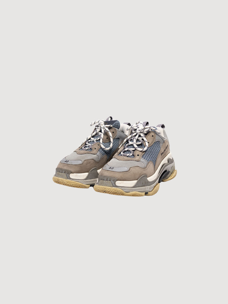 Balenciaga Triple S low-top sneakers in grey leather and mesh