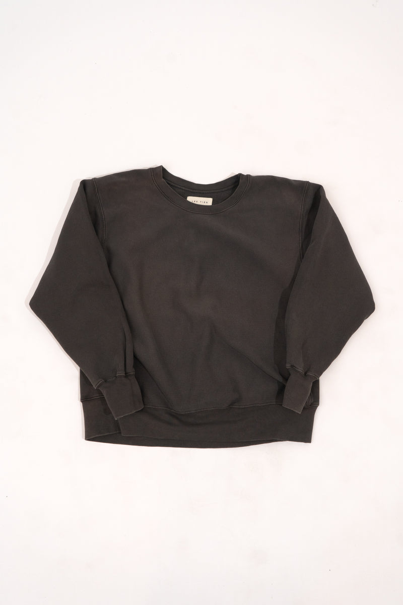 Les Tien Men's Heavyweight Crop Crew Sweat in Vintage Black