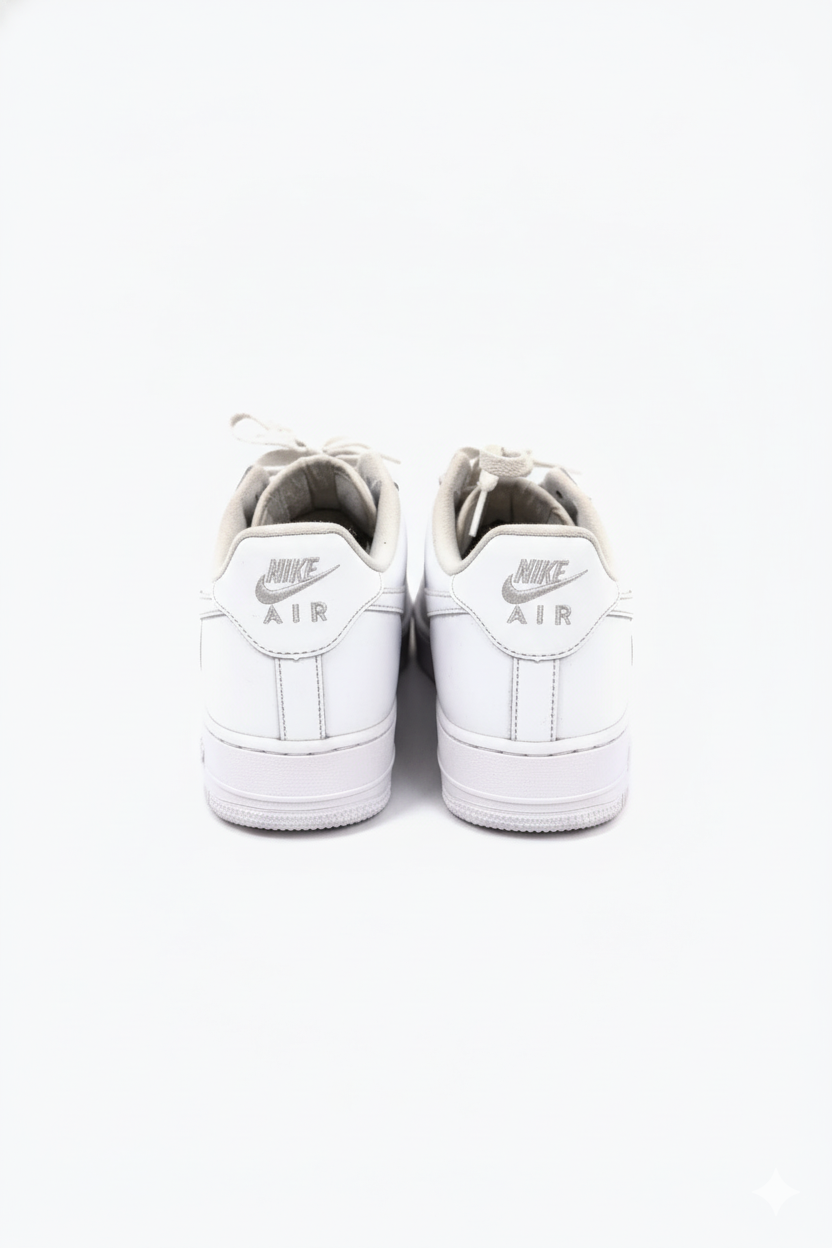 Nike Air Force 1 Low Supreme White