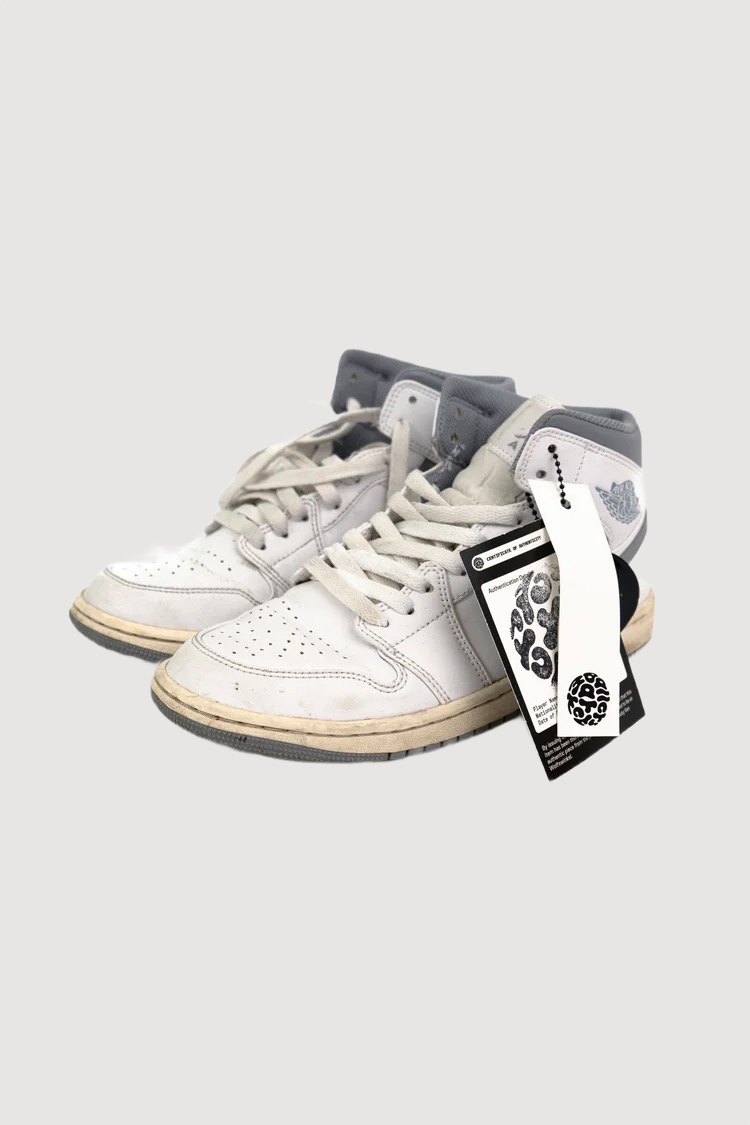 Air Jordan 1 Mid Vintage Grey