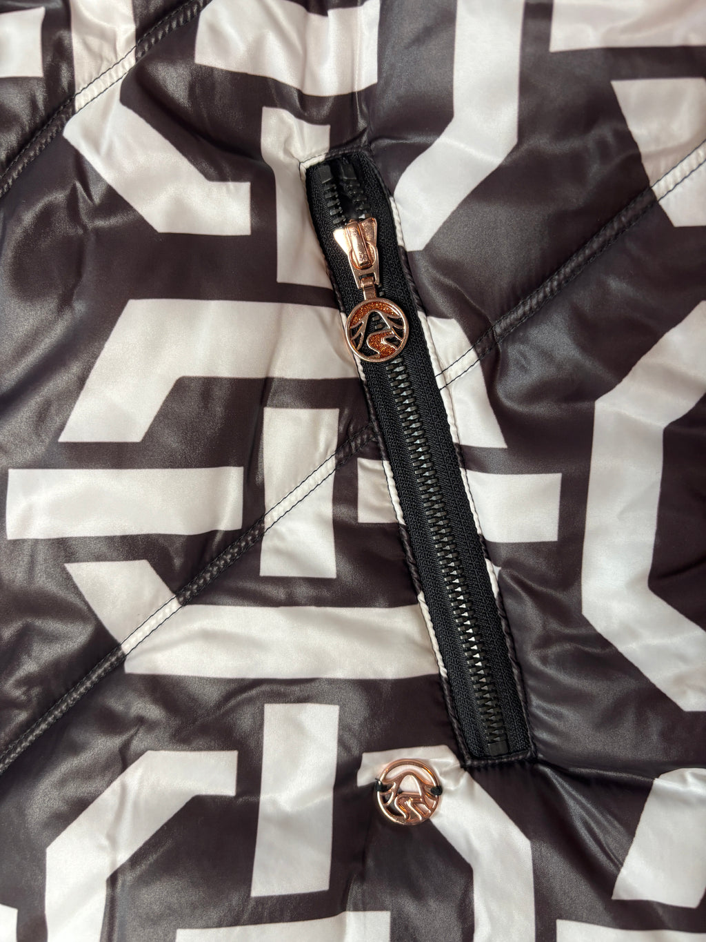 Sportalm Black & White puffer Jacket