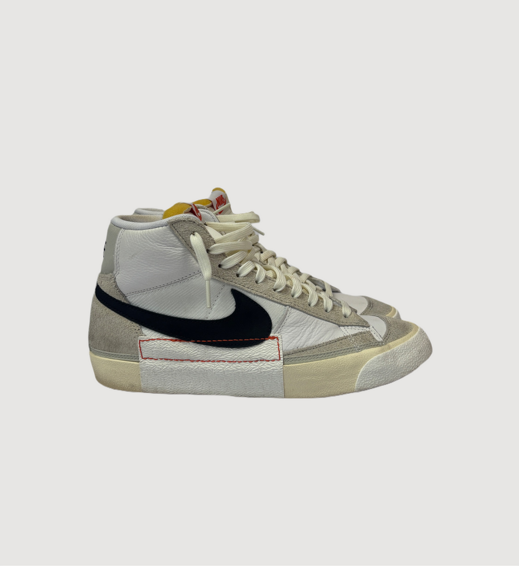 Nike Blazer Mid '77 Pro Club sneaker