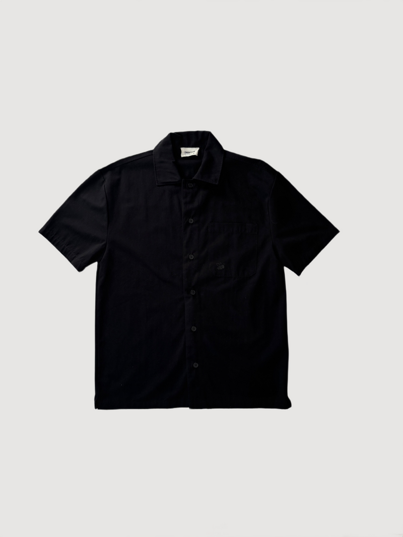 Black Shortsleeve shirt