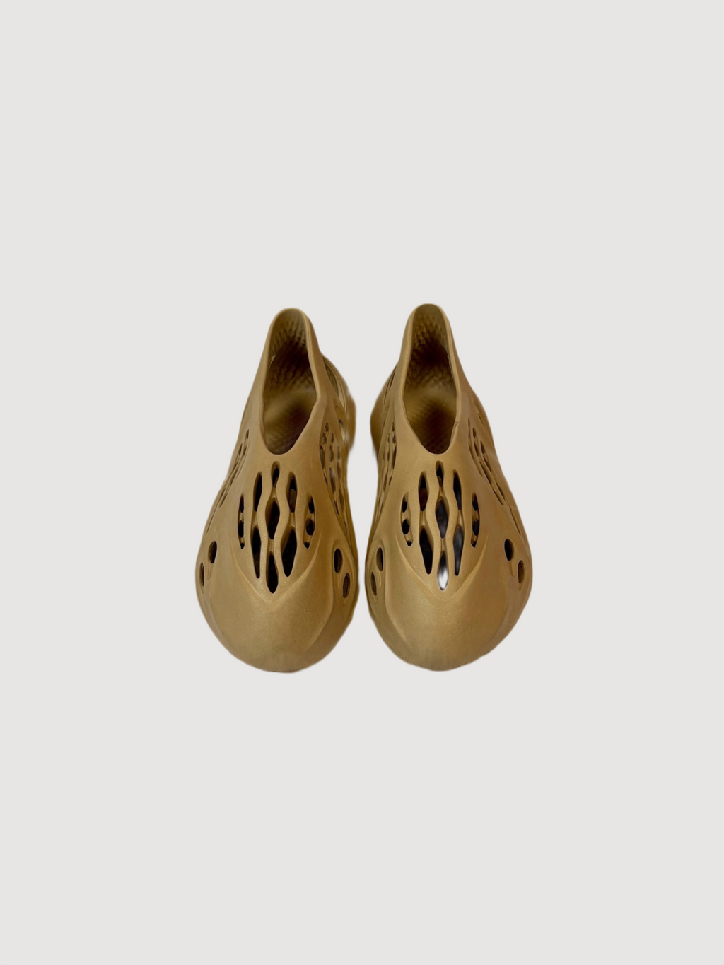 Adidas Yeezy Foam RNR Clay Taupe