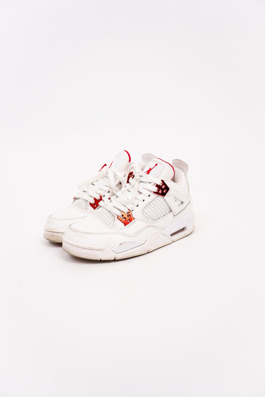 Jordan 4 Retro Metallic Red