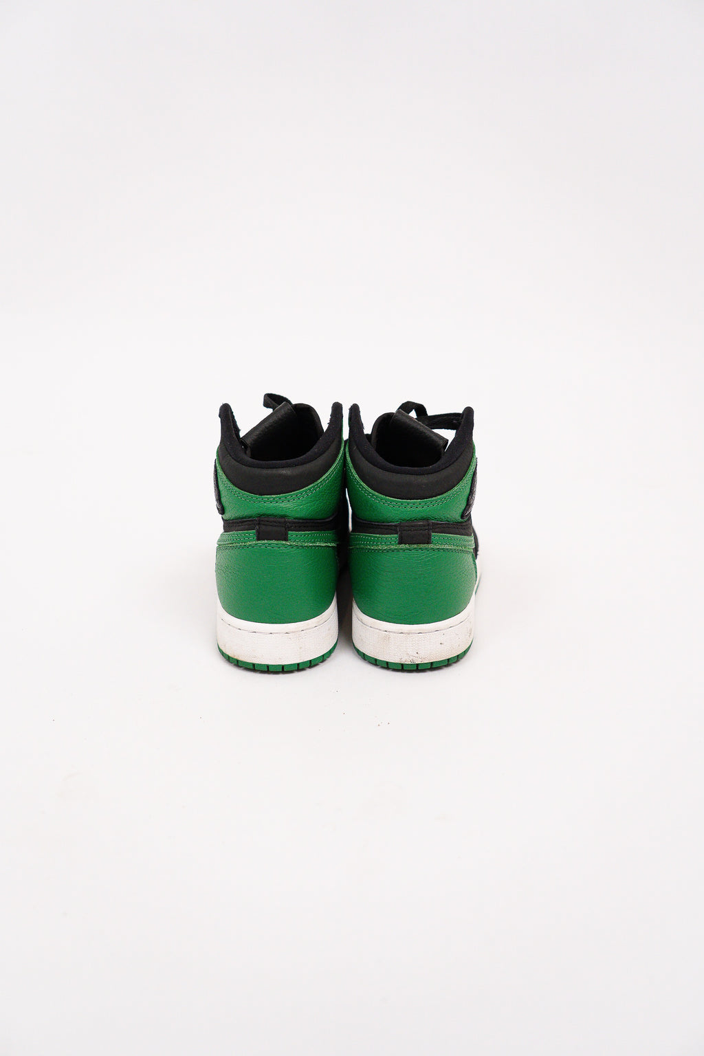 Jordan 1 Retro High OG Pine Green Black