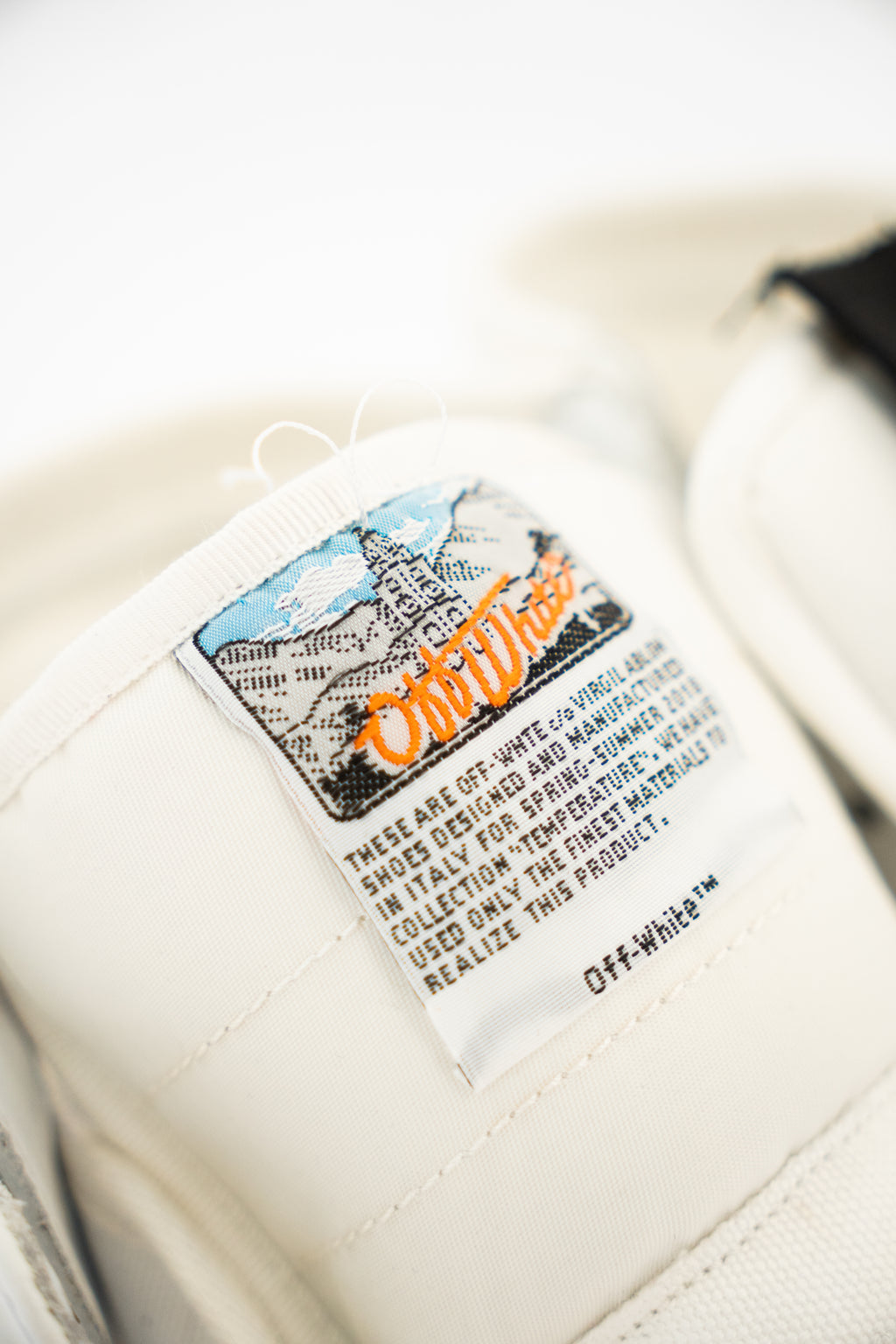 Off - White High Top 3.0 Off Court