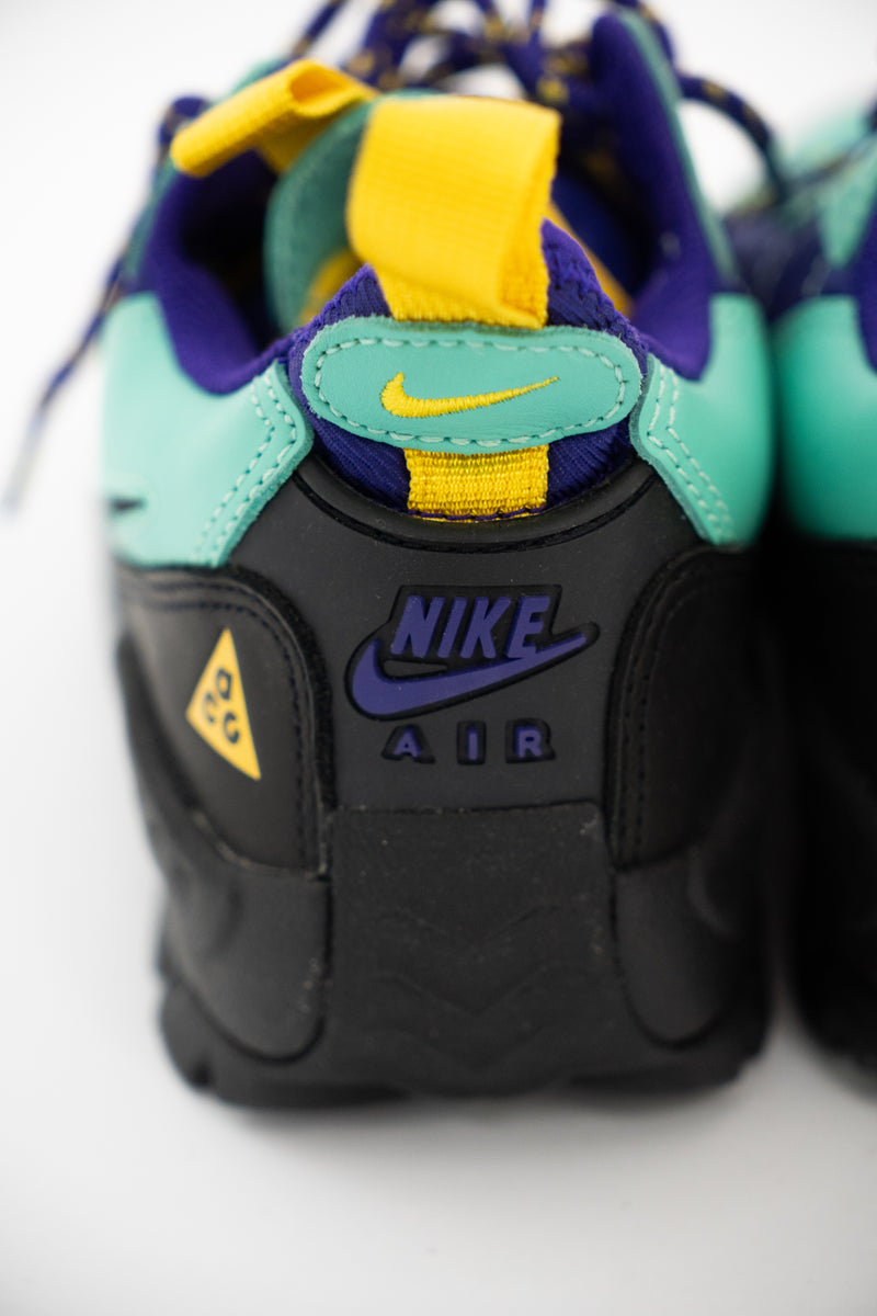 ACG Air Mada Light Menta/Black/Electro Purp sneakers