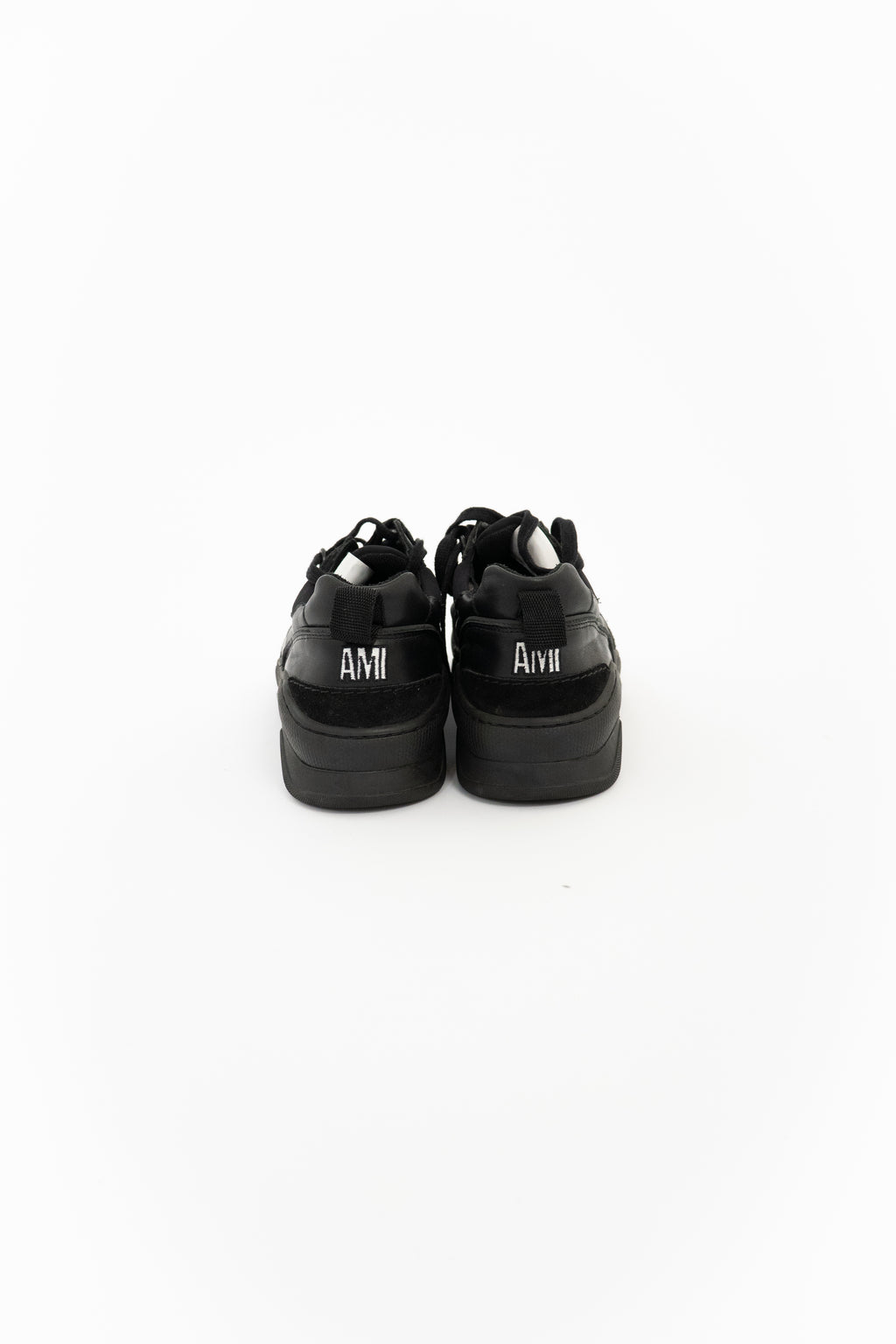 AMI PARIS Thick Sole Low Trainers