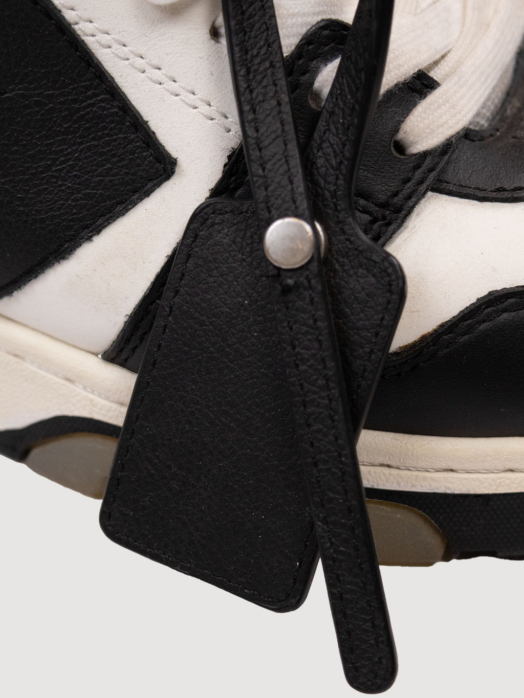 Off-White Out Of Office Sneaker