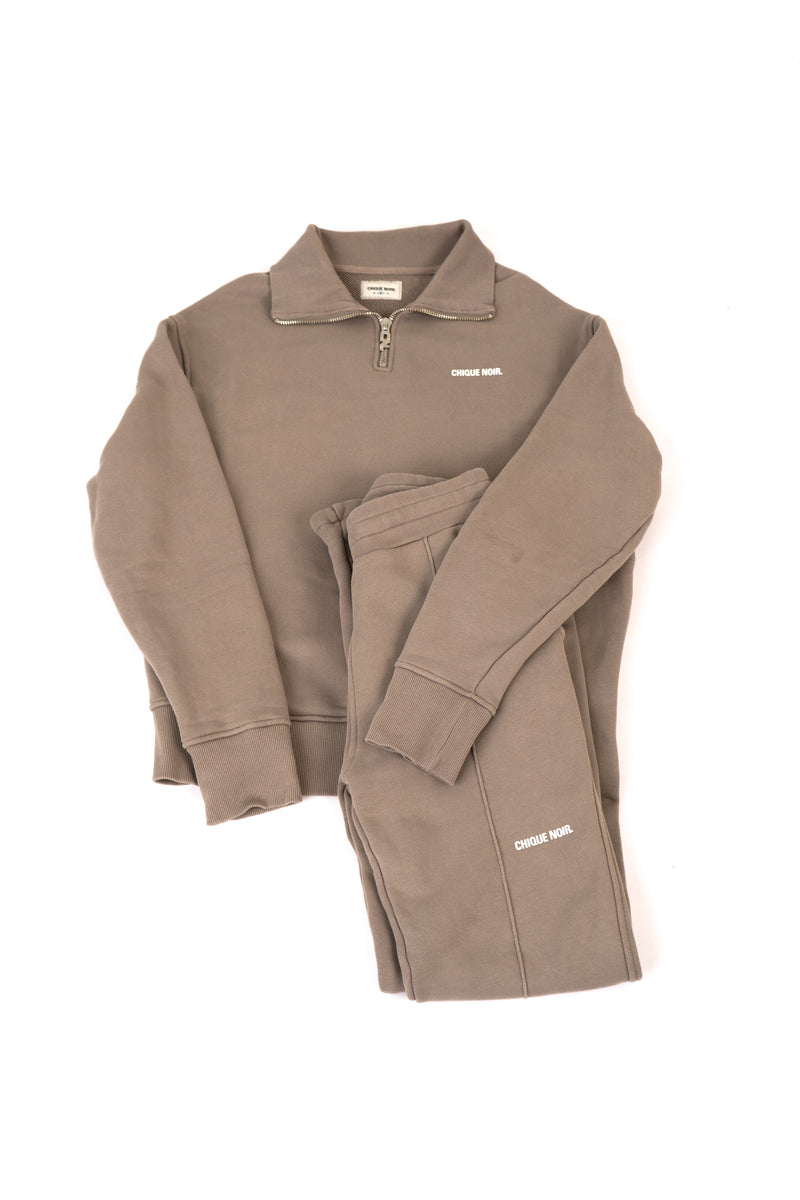 Chique Noir tracksuit stone