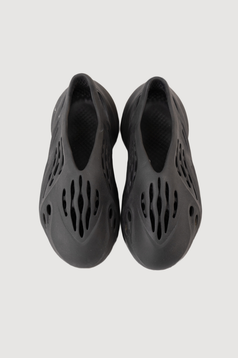 Adidas Yeezy Foam RNR Onyx