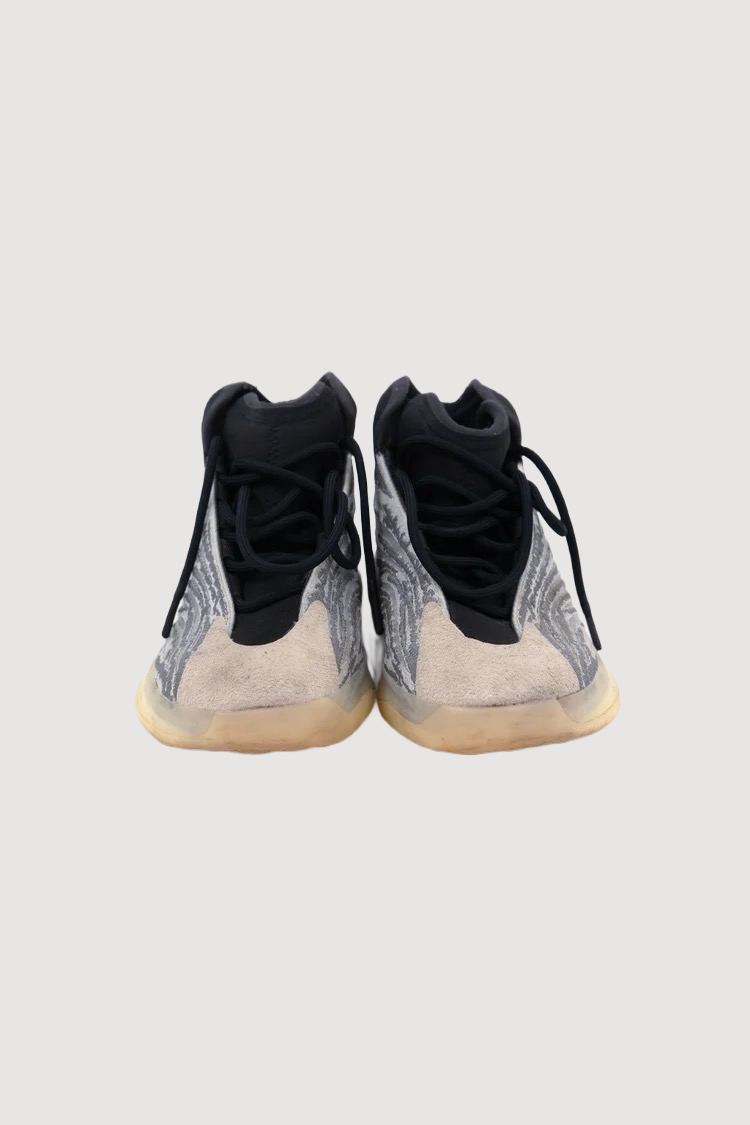 "YZY QNTM ""Yeezy Quantum"" sneakers"
