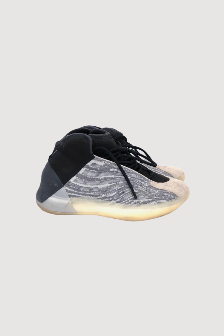 "YZY QNTM ""Yeezy Quantum"" sneakers"