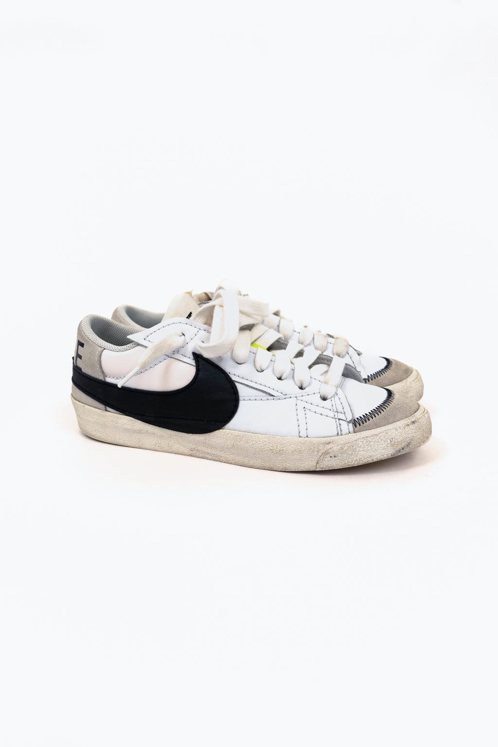 Nike BLAZER LOW '77 JUMBO