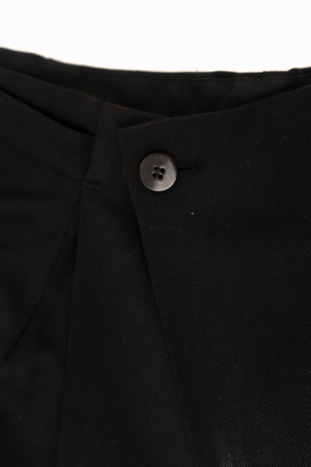 SEAN SUEN Black Wide Button-Fly Trousers