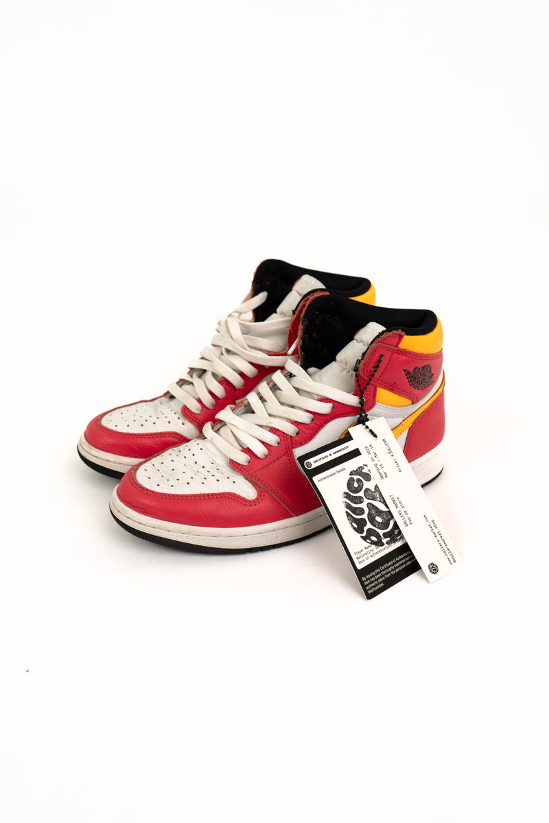 Nike Air Jordan 1 Retro High Light Fusion Red