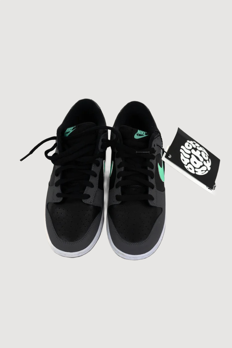 Nike Dunk Low Retro Green Glow