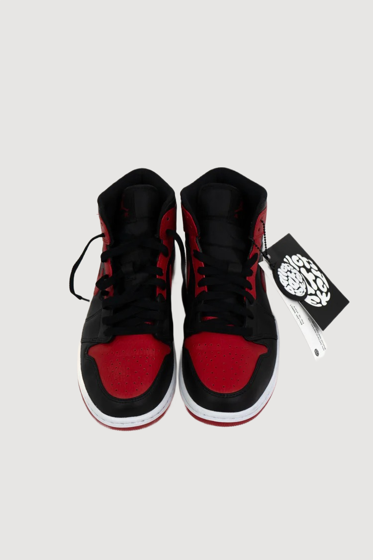 Air Jordan 1 Mid Banned
