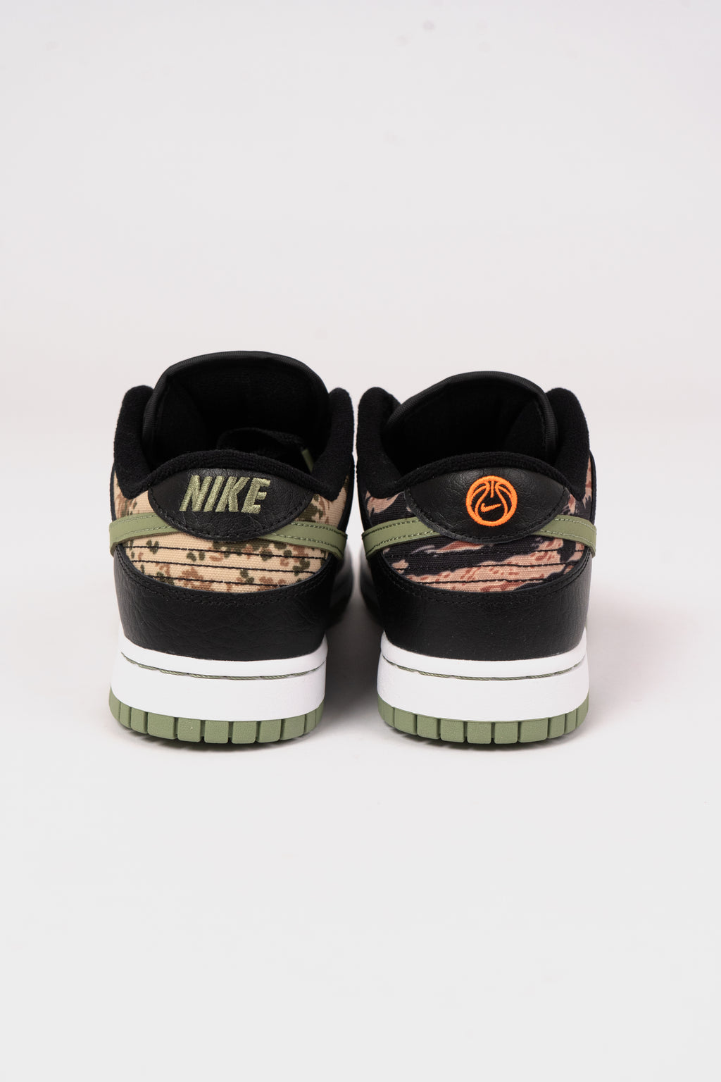 Nike Dunk Low SE