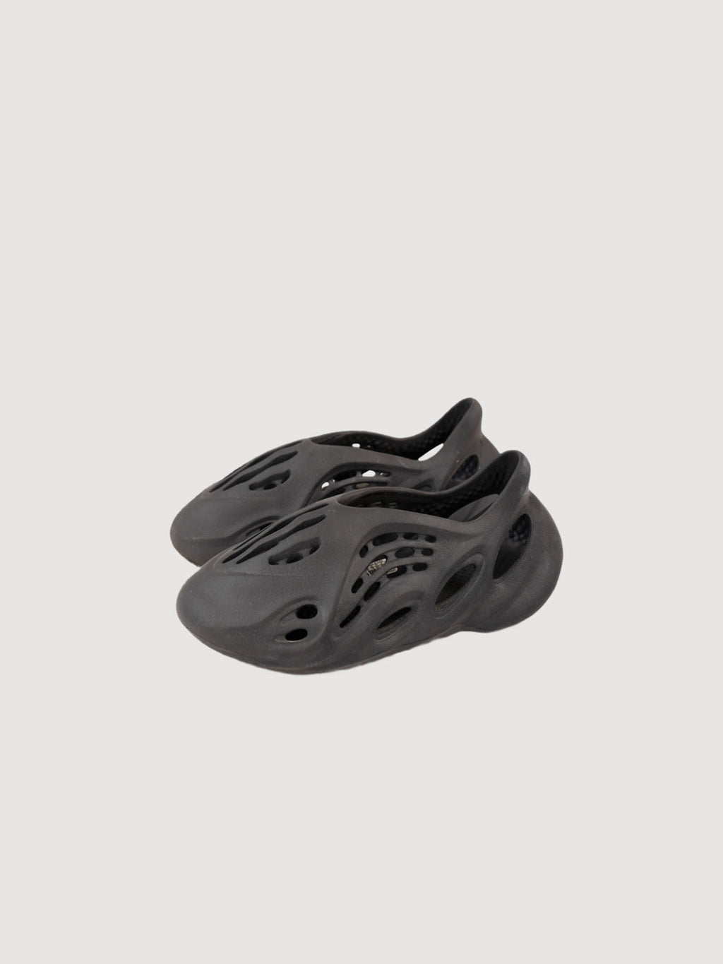 Adidas Yeezy Foam RNR Onyx