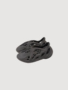 Adidas Yeezy Foam RNR Onyx