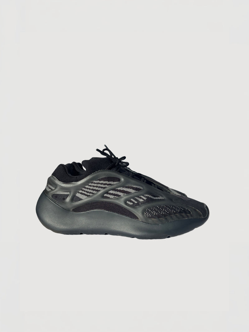 Adidas Yeezy 700 V3 Alvah
