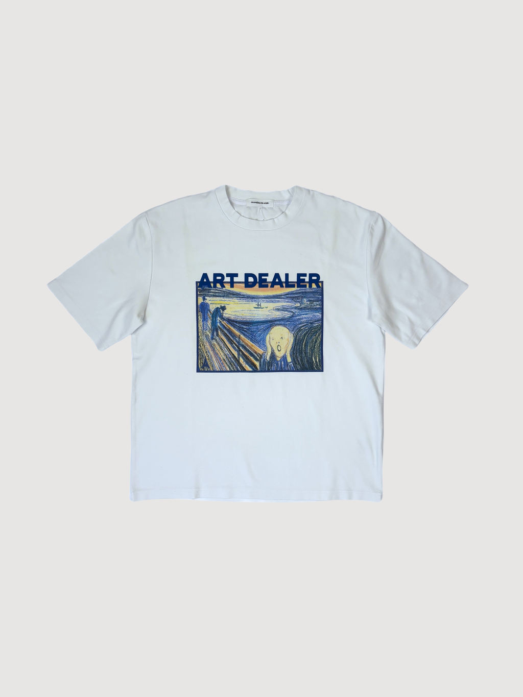 Art Dealer graphic t-shirt