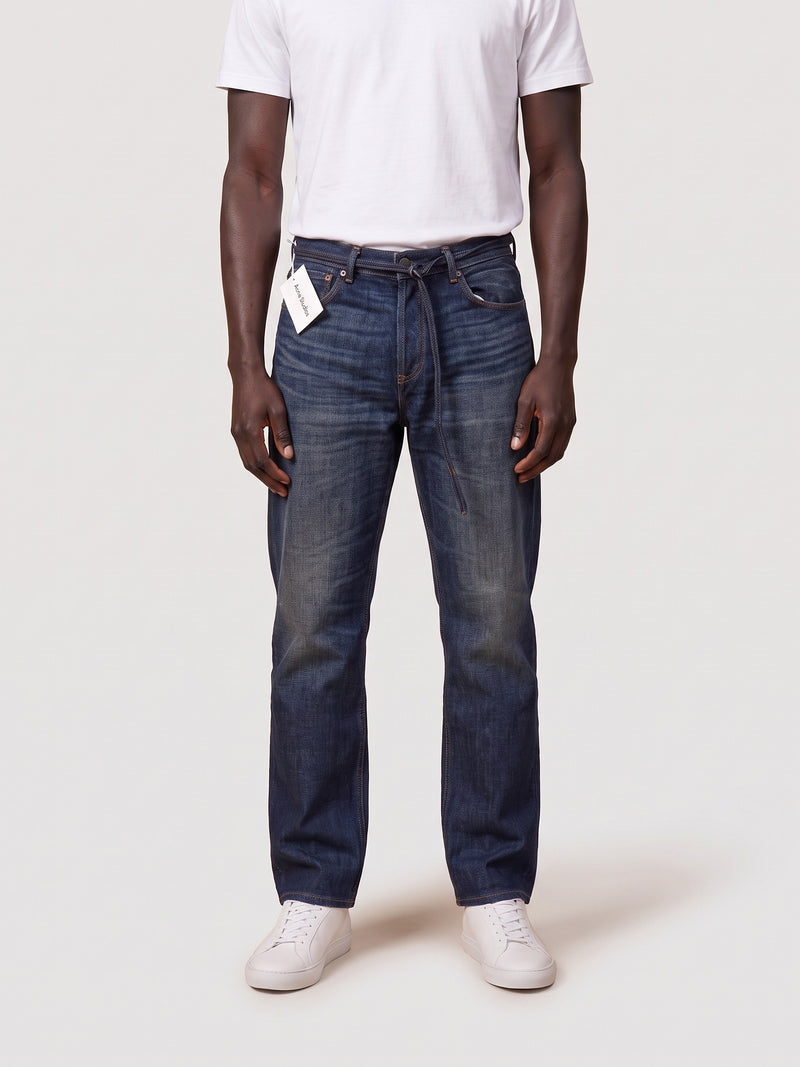 Op model, voorkant