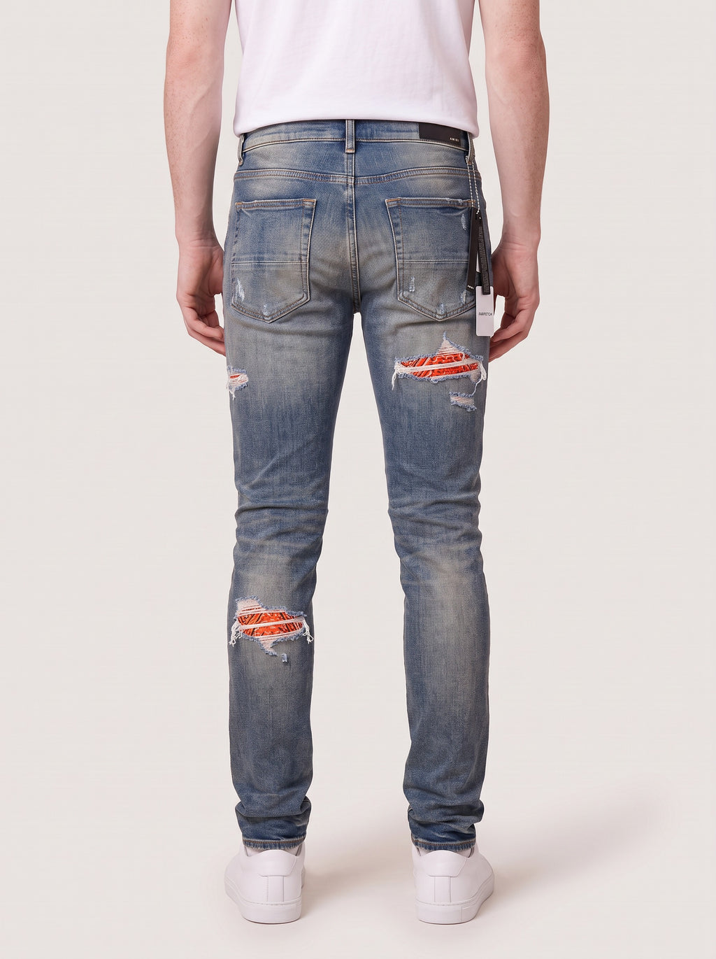 Op model, achterkant