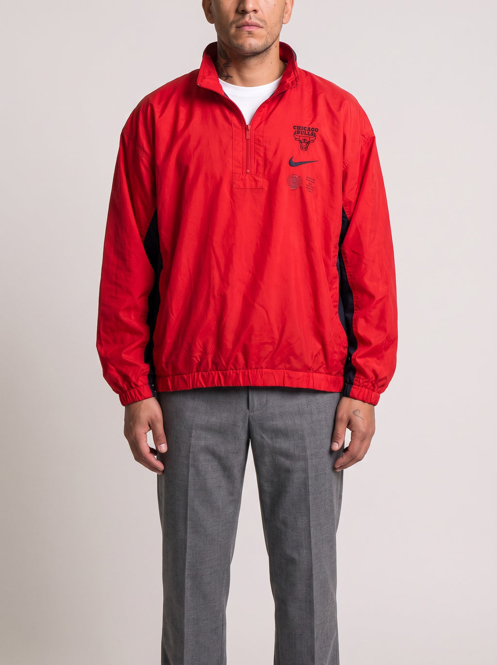 Nike Chicago Bulls Vintage Half-Zip Windbreaker on model, front