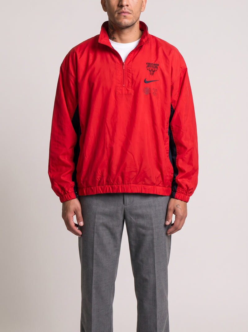 Nike Chicago Bulls Vintage Half-Zip Windbreaker on model, front