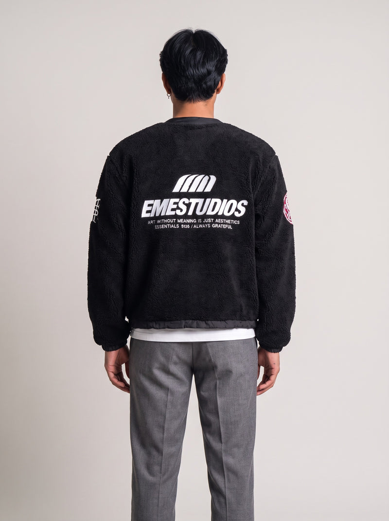 Eme Studios CPH Shadow Bottle Cardigan XS op model, achterkant