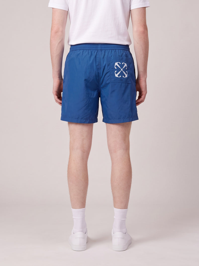 Op model, achterkant