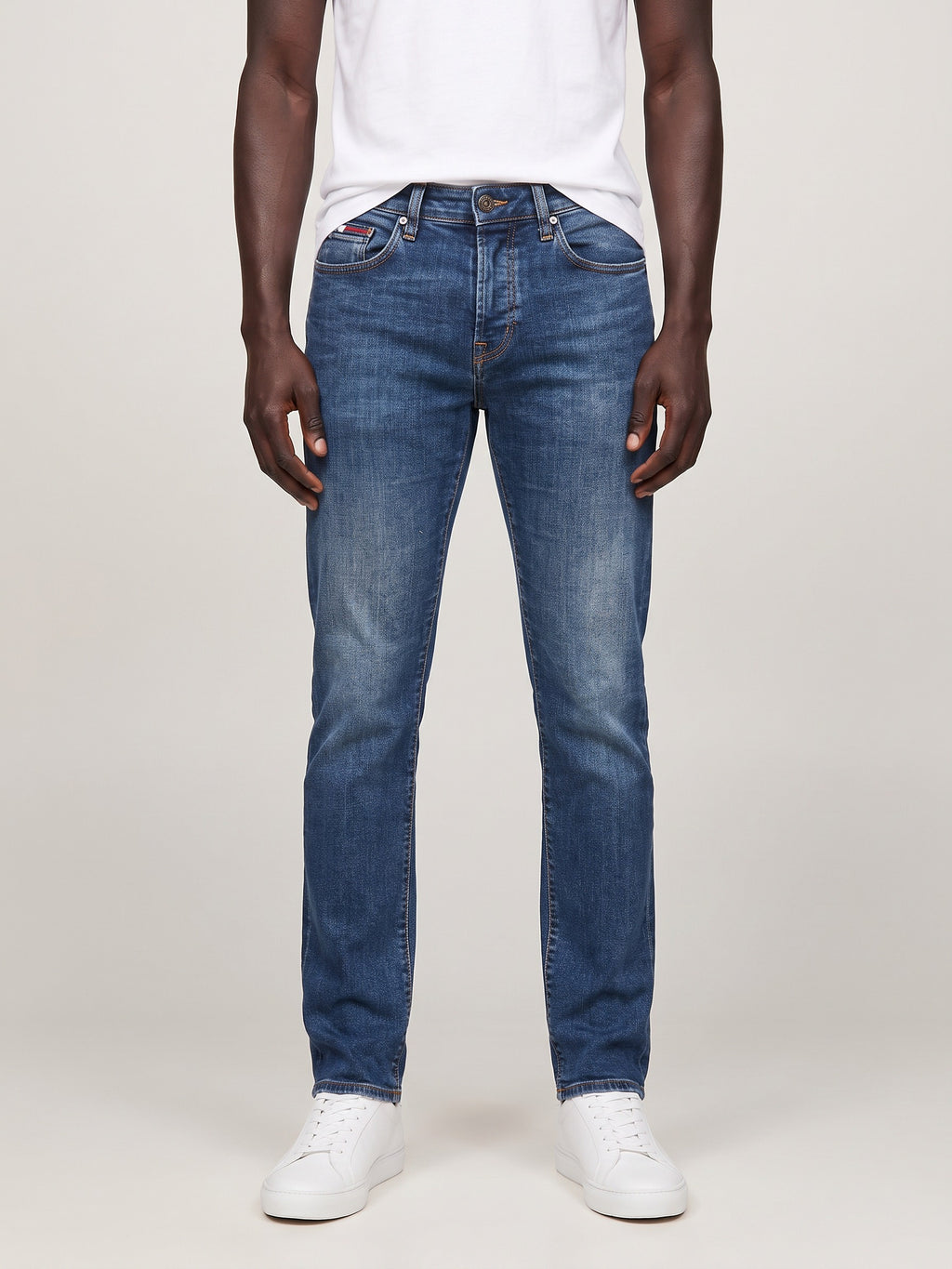 Slim Jeans Dark Blue on model, front