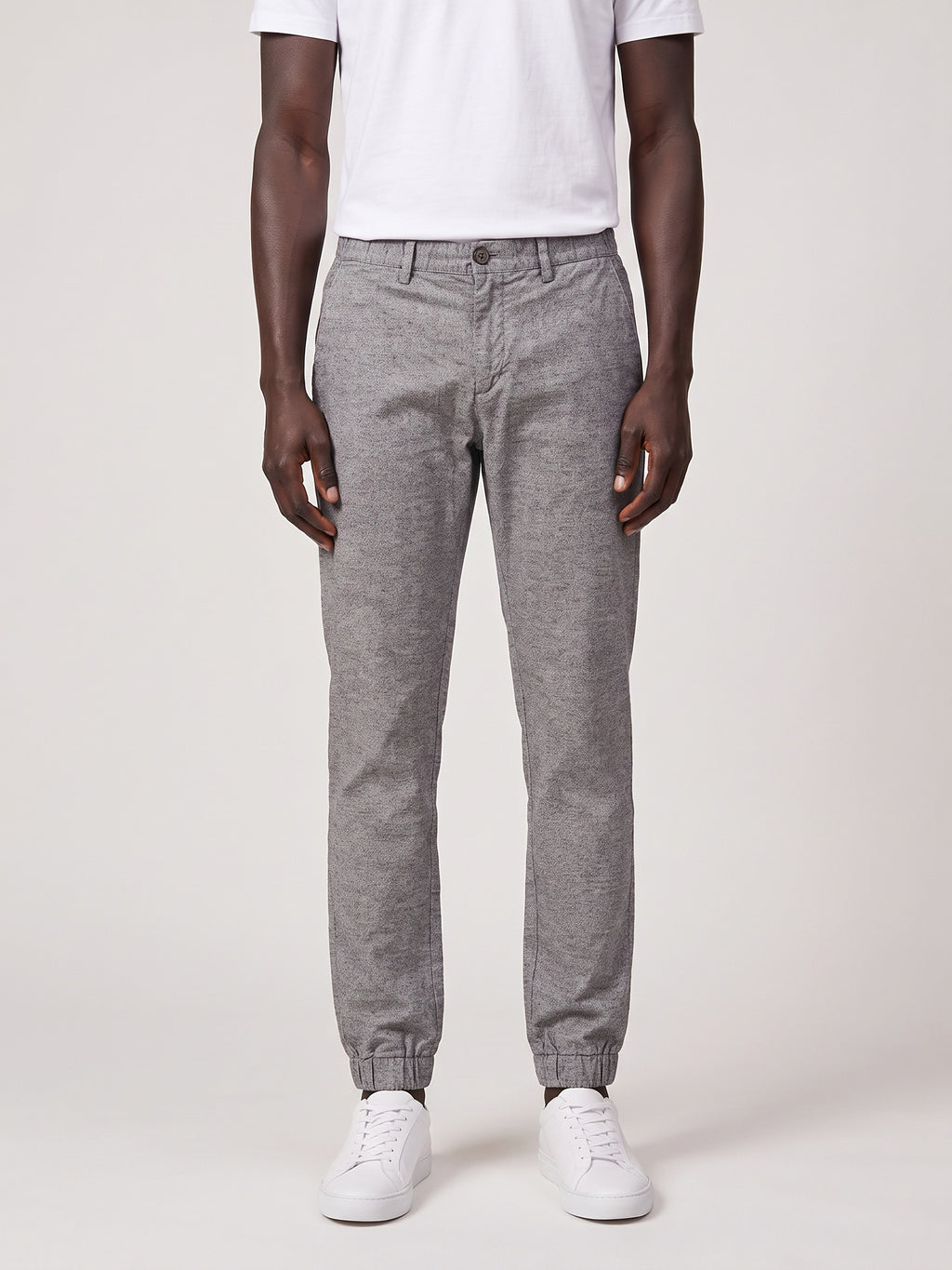 Jogger Fit Poplin Trousers on model, front