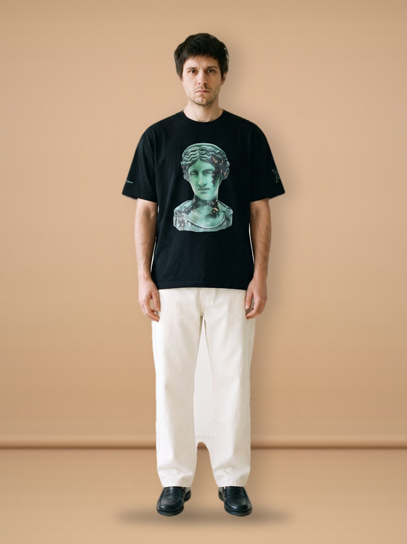 Complex T-shirt x Daniel Arsham, studio shot