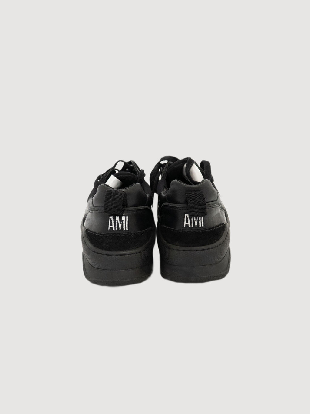 AMI PARIS Thick Sole Low Trainers