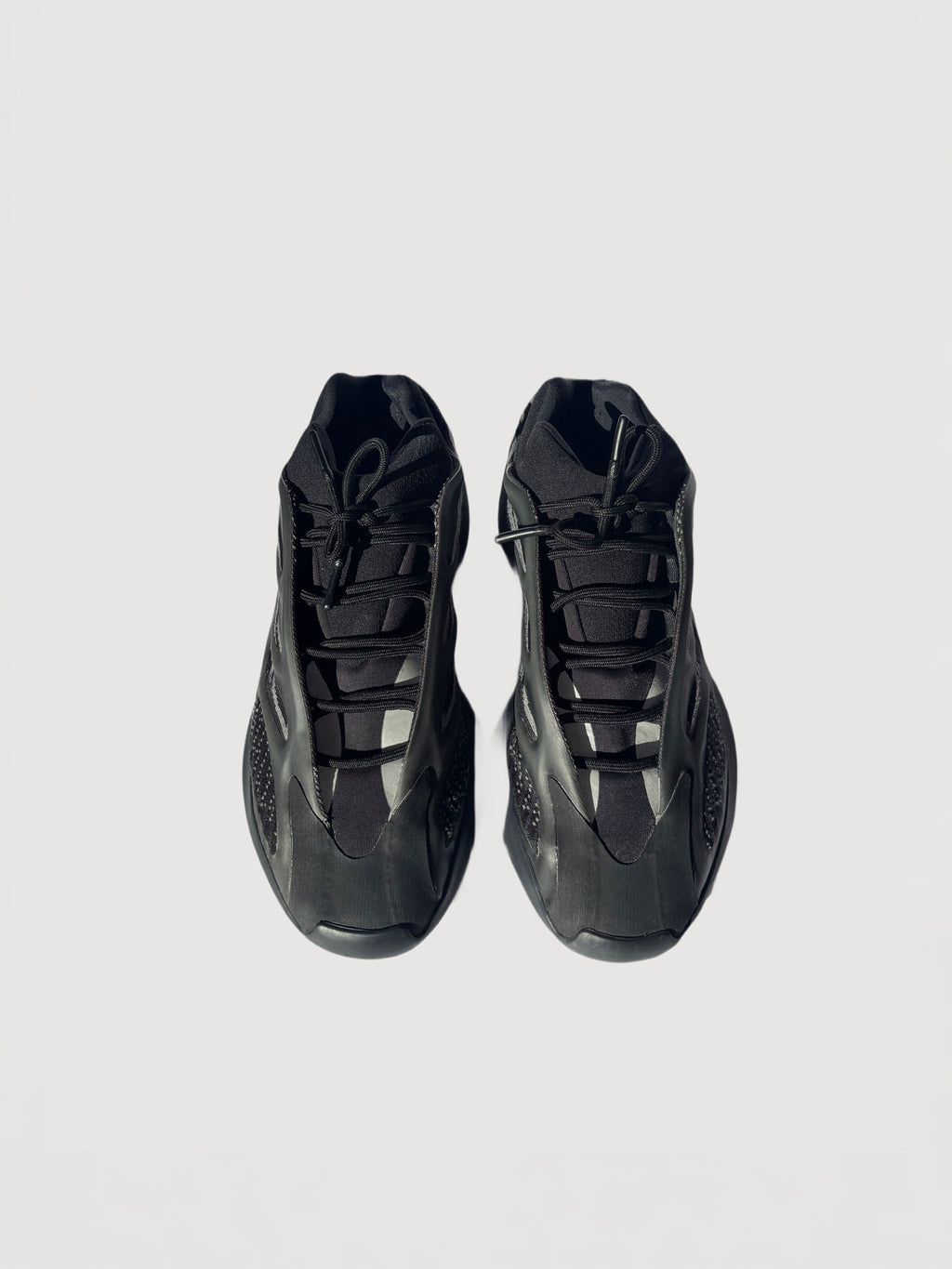 Adidas Yeezy 700 V3 Alvah