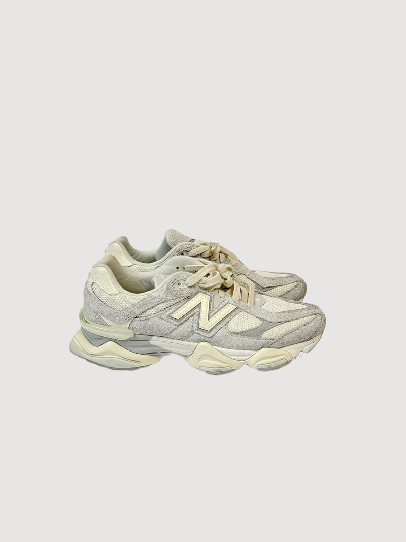 New Balance 9060 Quartz Grey