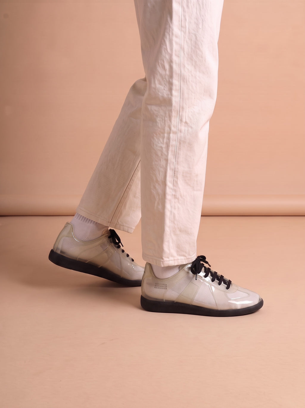 Maison Margiela Transparent Replica aan de voet