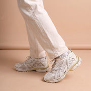 Balenciaga 2020s Runner Sneakers White aan de voet