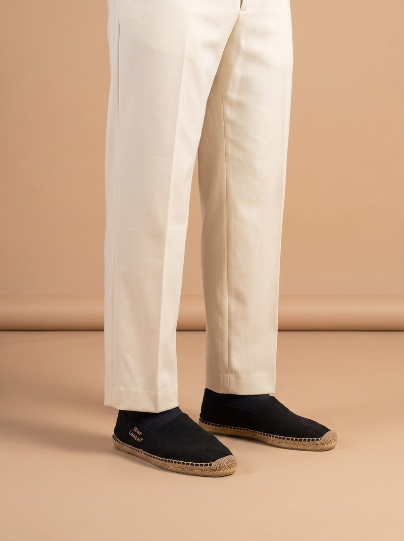 Saint Laurent logo-embroidered espadrilles aan de voet