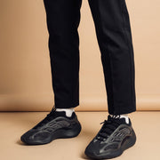 Adidas Yeezy 700 V3 Alvah aan de voet