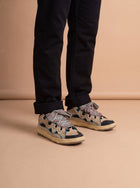 Lanvin Curb Sneaker Sail Turquoise Purple aan de voet